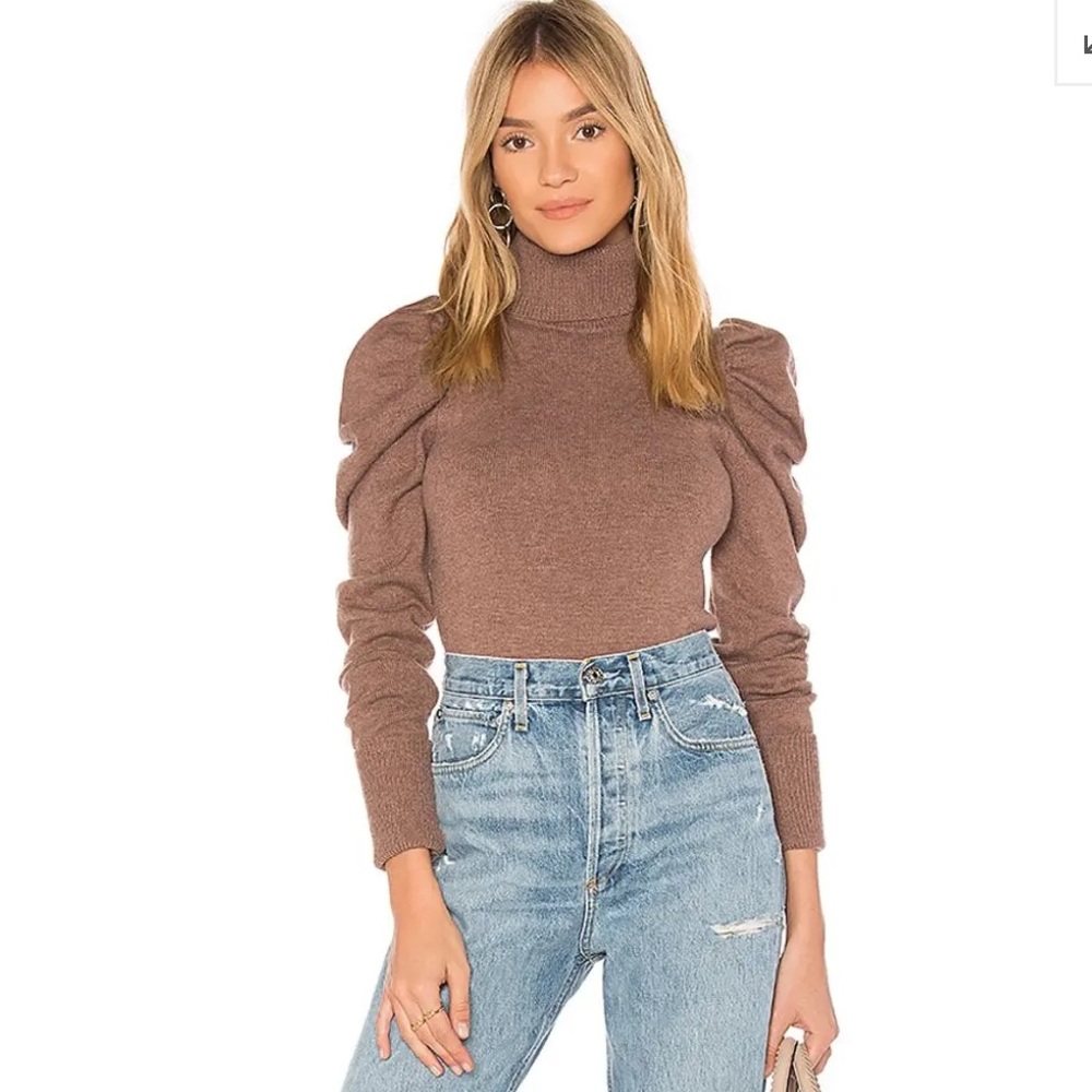 Tularose Raelynn sweater!